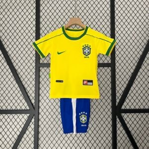 kids Brazil1998 home size: 16-28