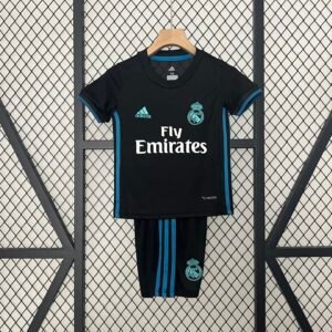 kids Real Madrid 17/18 away size: 16-28