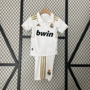 kids Real Madrid 11/12 home size: 16-28