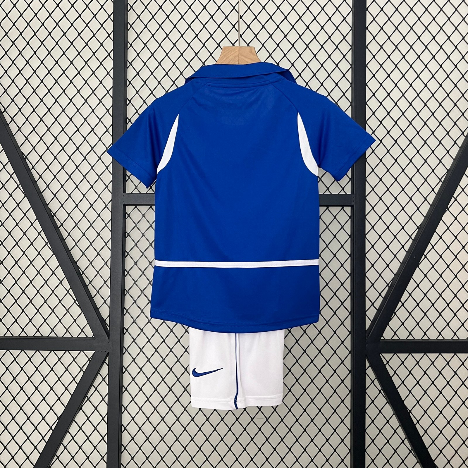 kids Brazil 2002 away size: 16-28 - Image 4