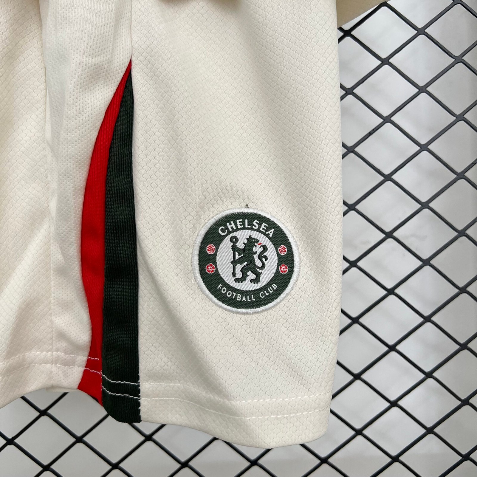 25/26 Kids Chelsea Away Size: 16-28 - Image 2