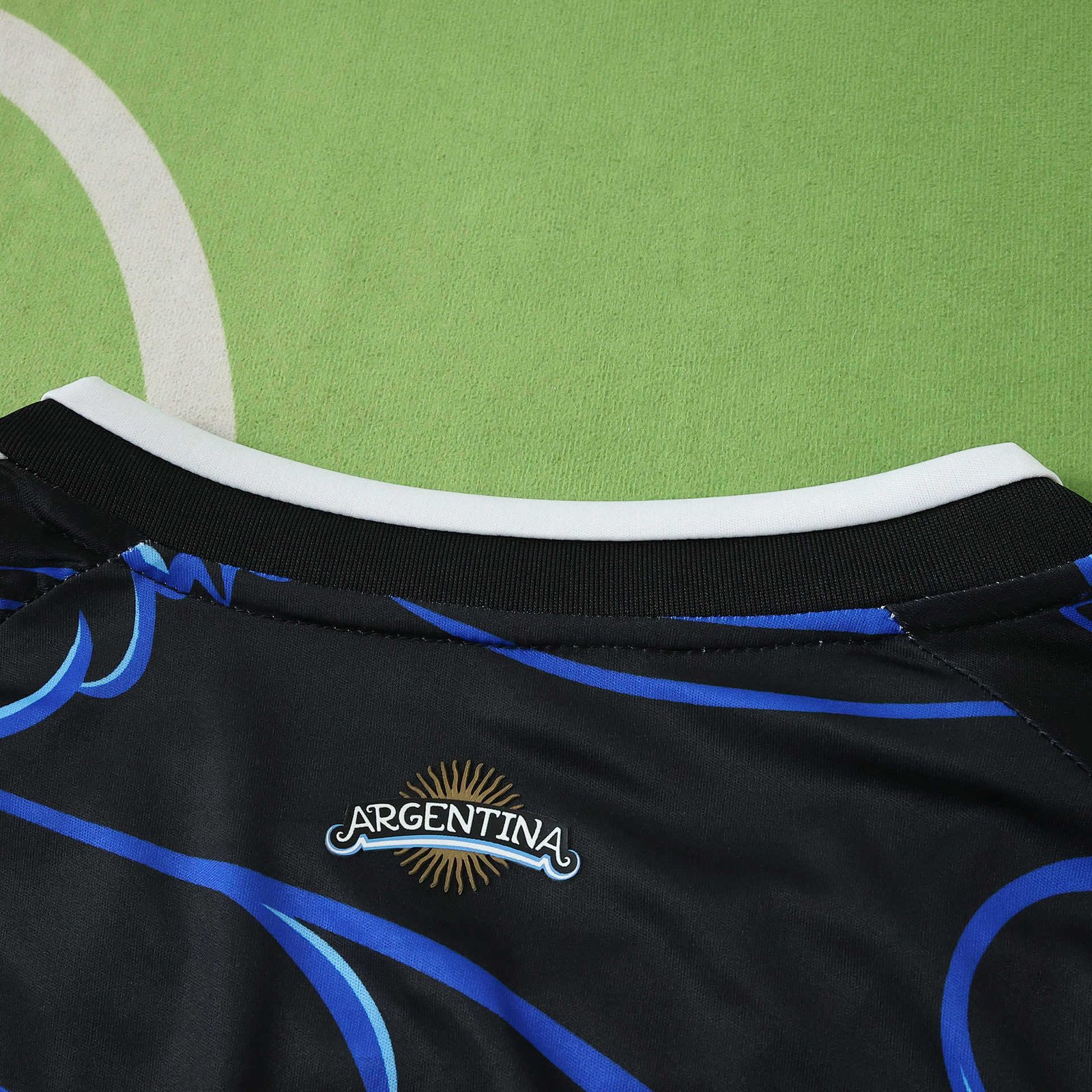 2026 FIFA World Cup Argentina away Long sleeved Fan version - Image 3