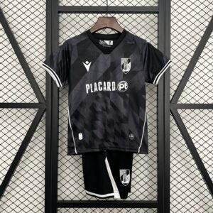 25/26 Kids Guimarães Away Size: 16-28