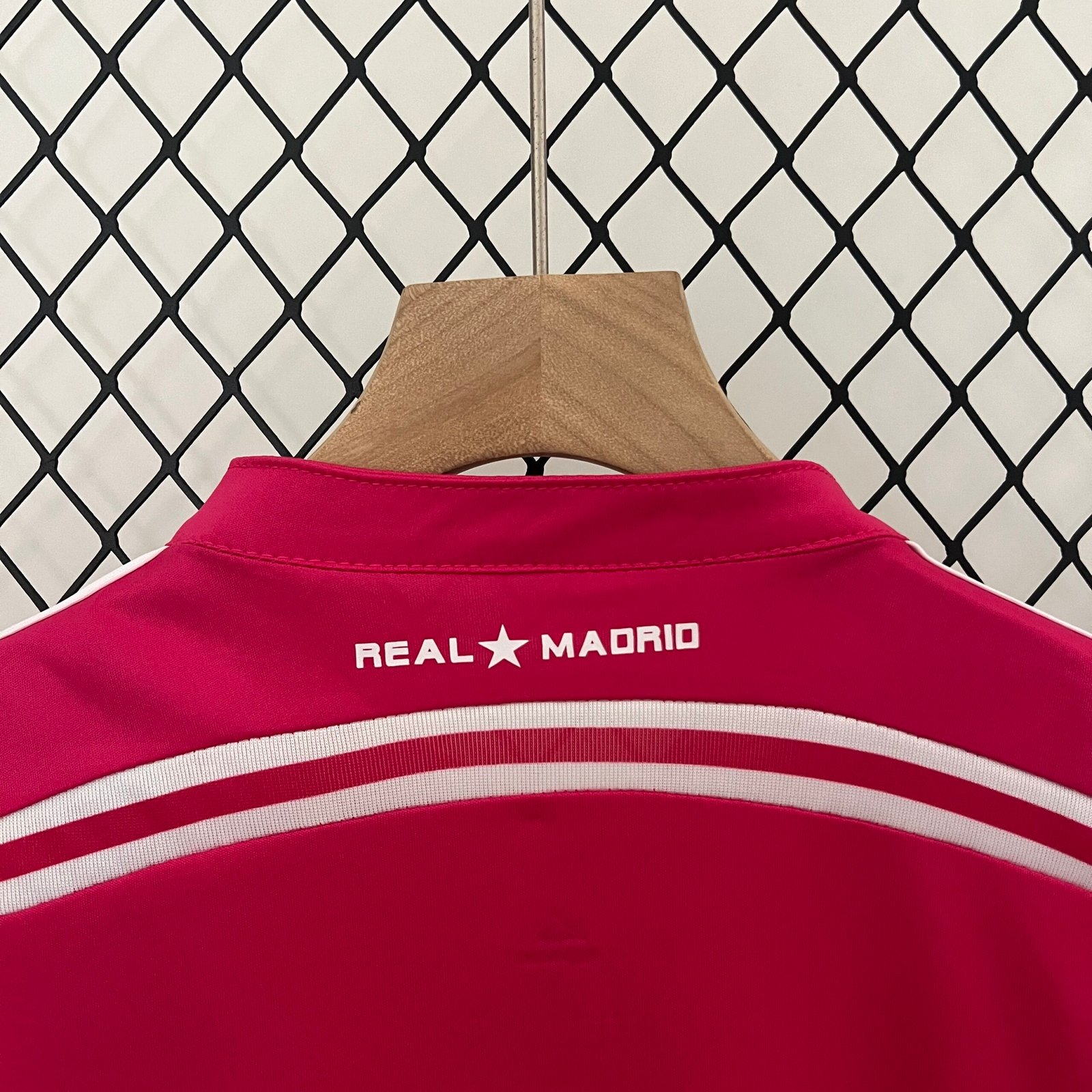 kids Real Madrid 14/15 away size: 16-28 - Image 4