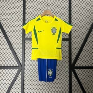 kids Brazil2002 home size: 16-28