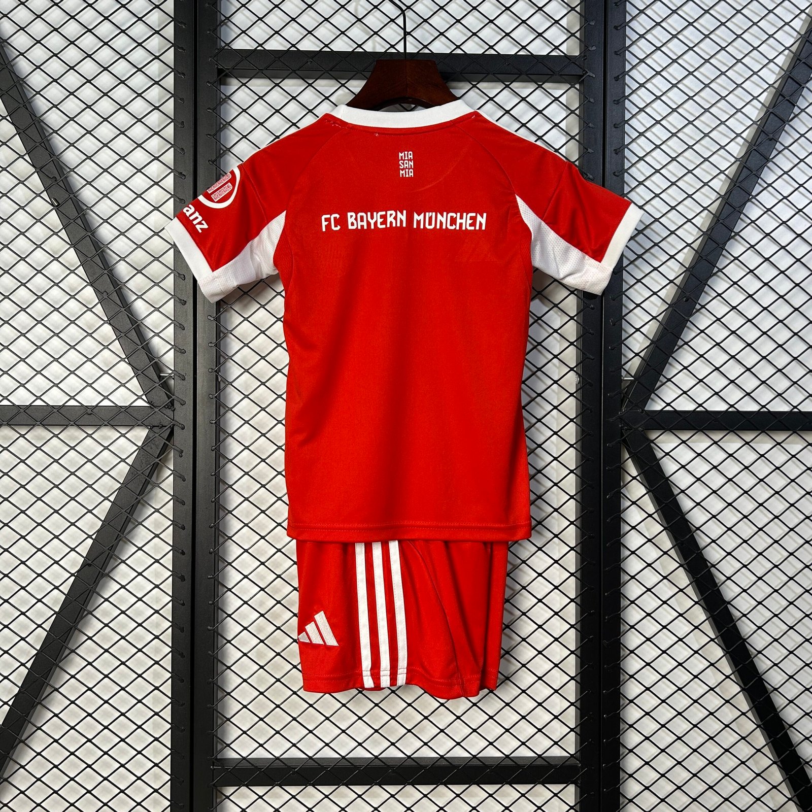 25/26 kids Bayern Munich home size: 16-28 - Image 4