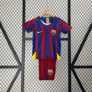 kids Barcelona 05/06 home size: 16-28