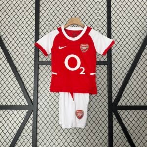 kids Arsenal 02/04 home size: 16-28