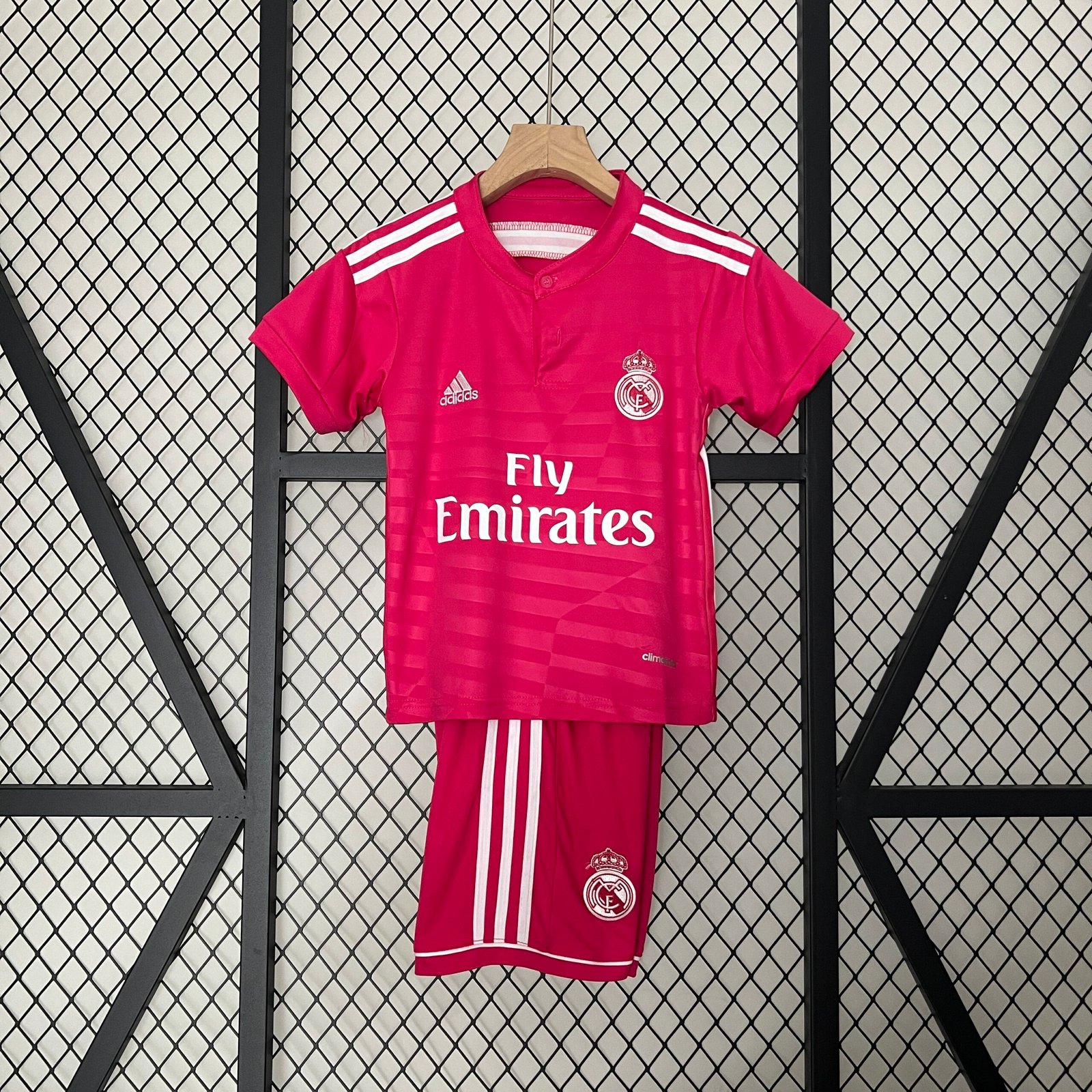 kids Real Madrid 14/15 away size: 16-28